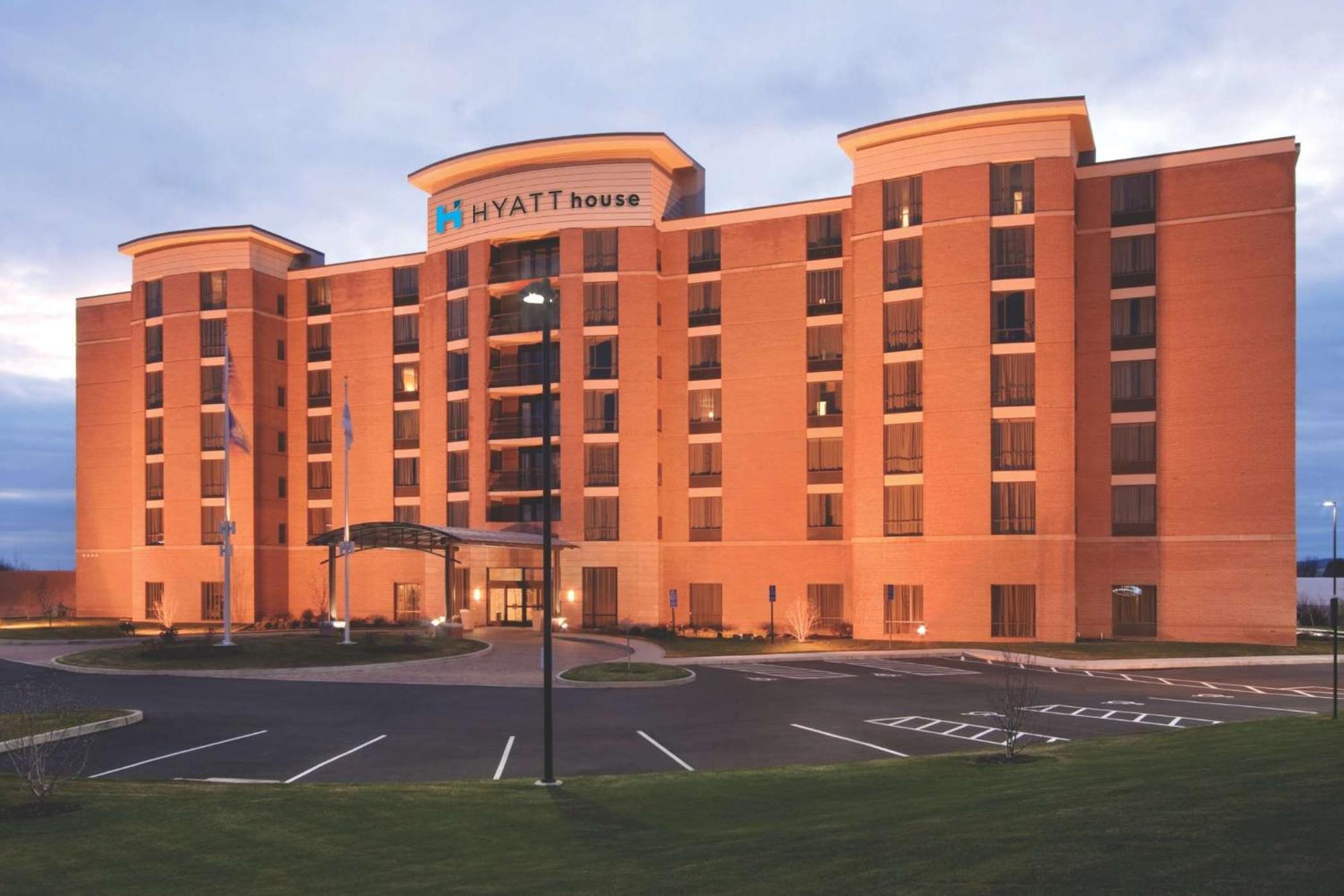 Hyatt House Hartford North/Windsor Hotel Esterno foto